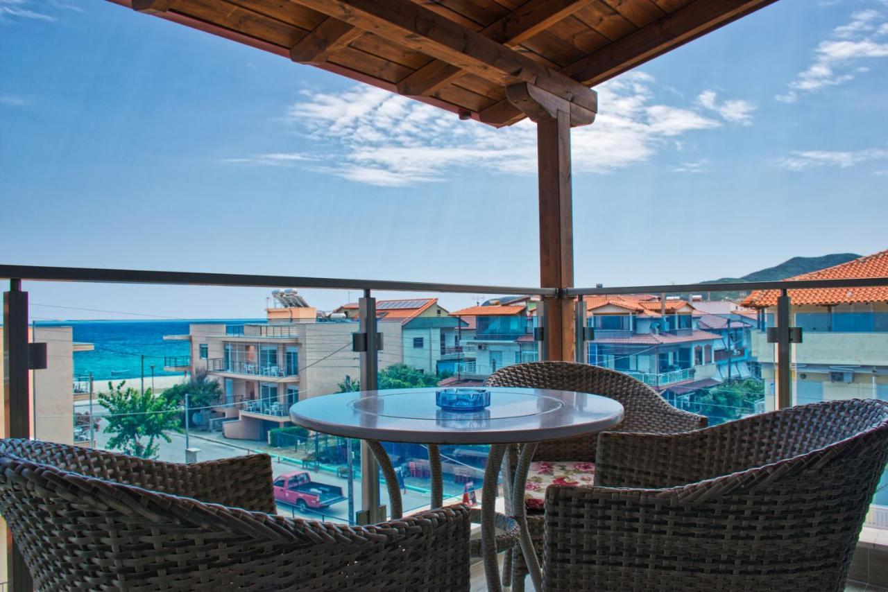 Hotel Viky Сарти Экстерьер фото