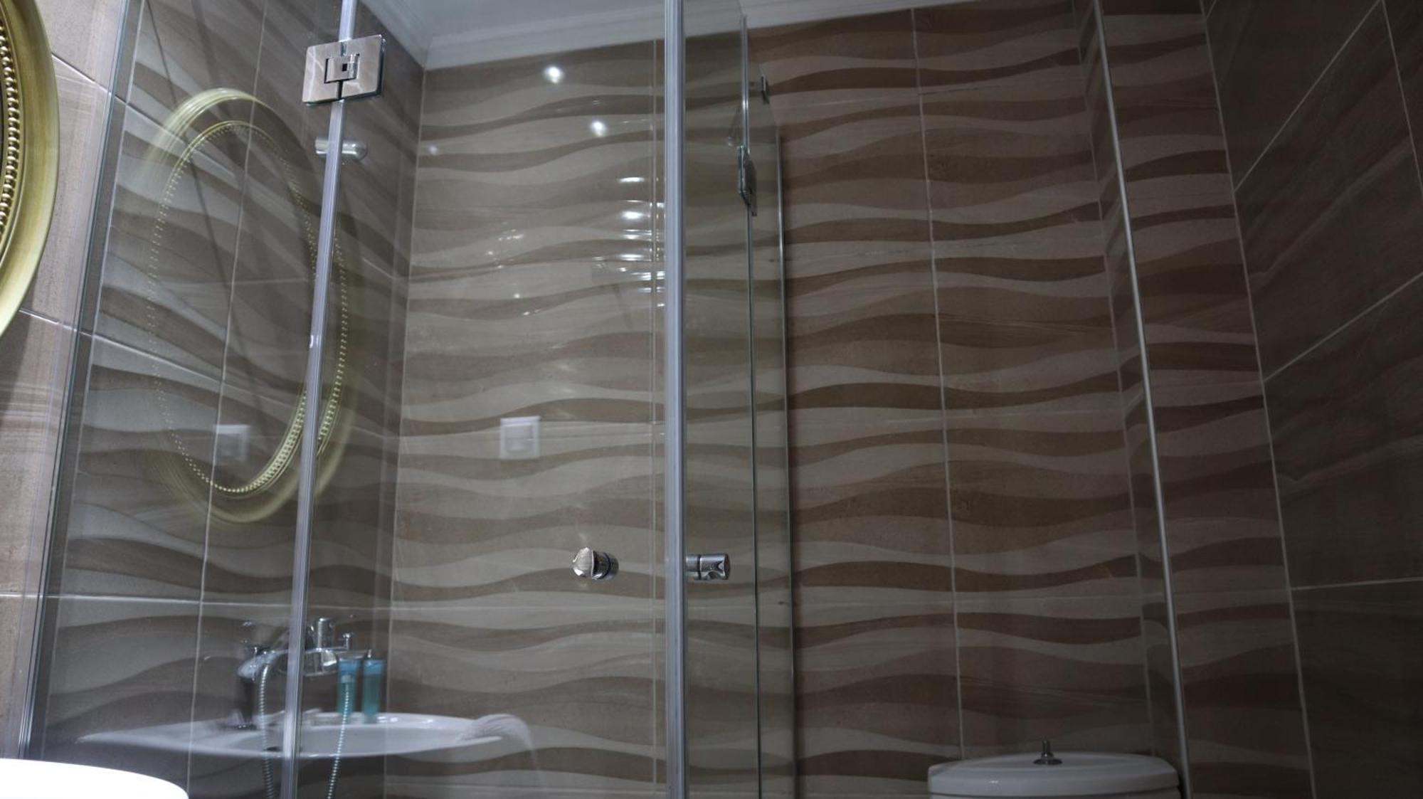 Hotel Viky Сарти Экстерьер фото