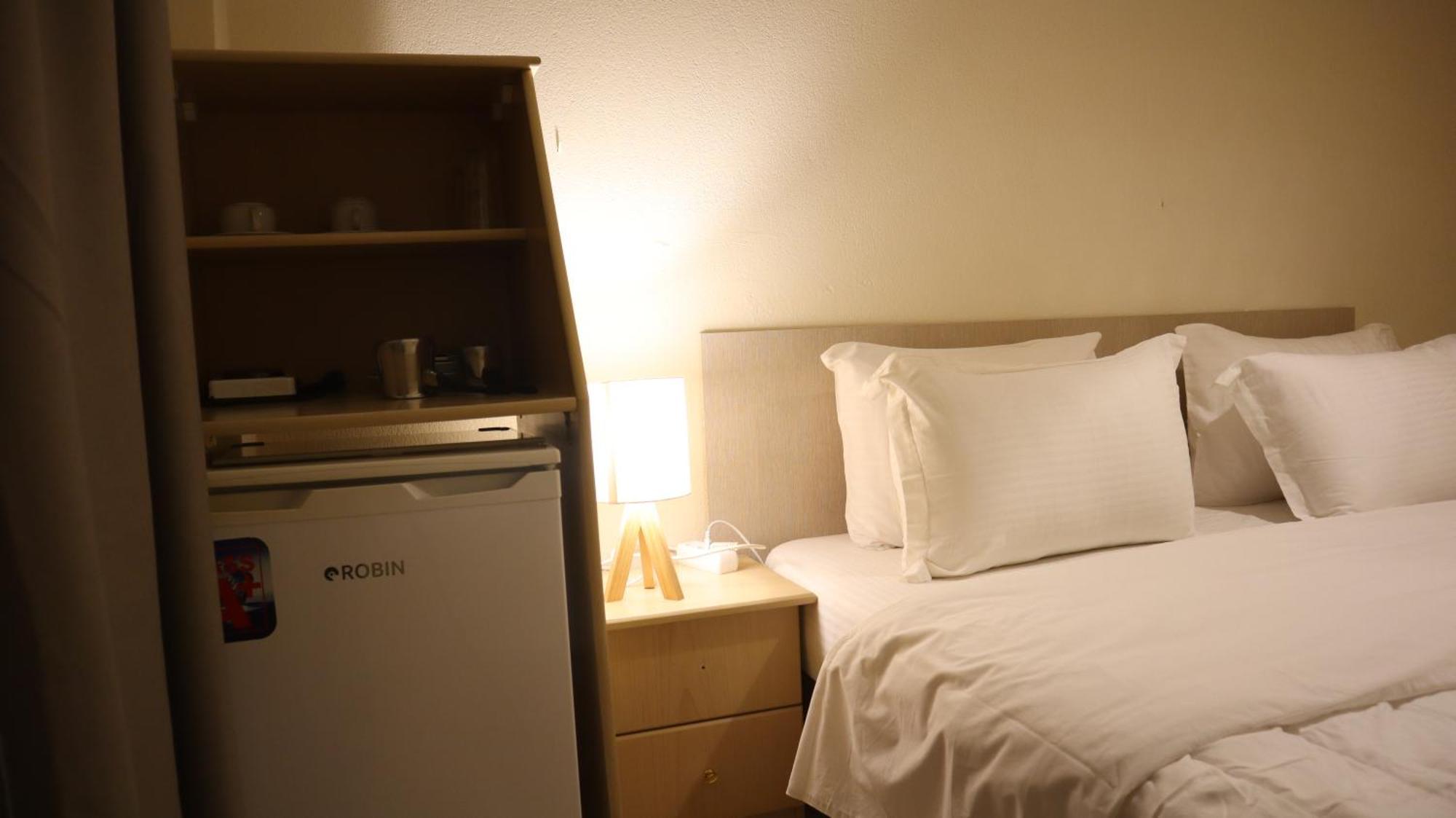 Hotel Viky Сарти Экстерьер фото